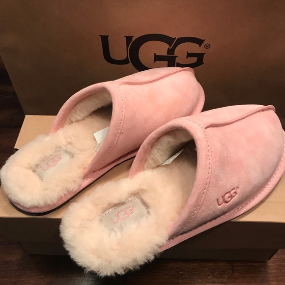 UGG Shoes - Final price! ❤️UGG slipped on